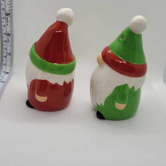 CERAMIC Gnome Salt and Pepper Minis - Picture 2 of 5